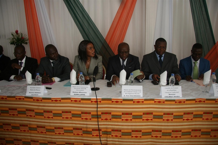 Rencontre entre le ministre de la communication et des journalistes étrangers / Affoussiata Bamba-Lamine :“La liberté de la presse est une réalité en Côte d’Ivoire”